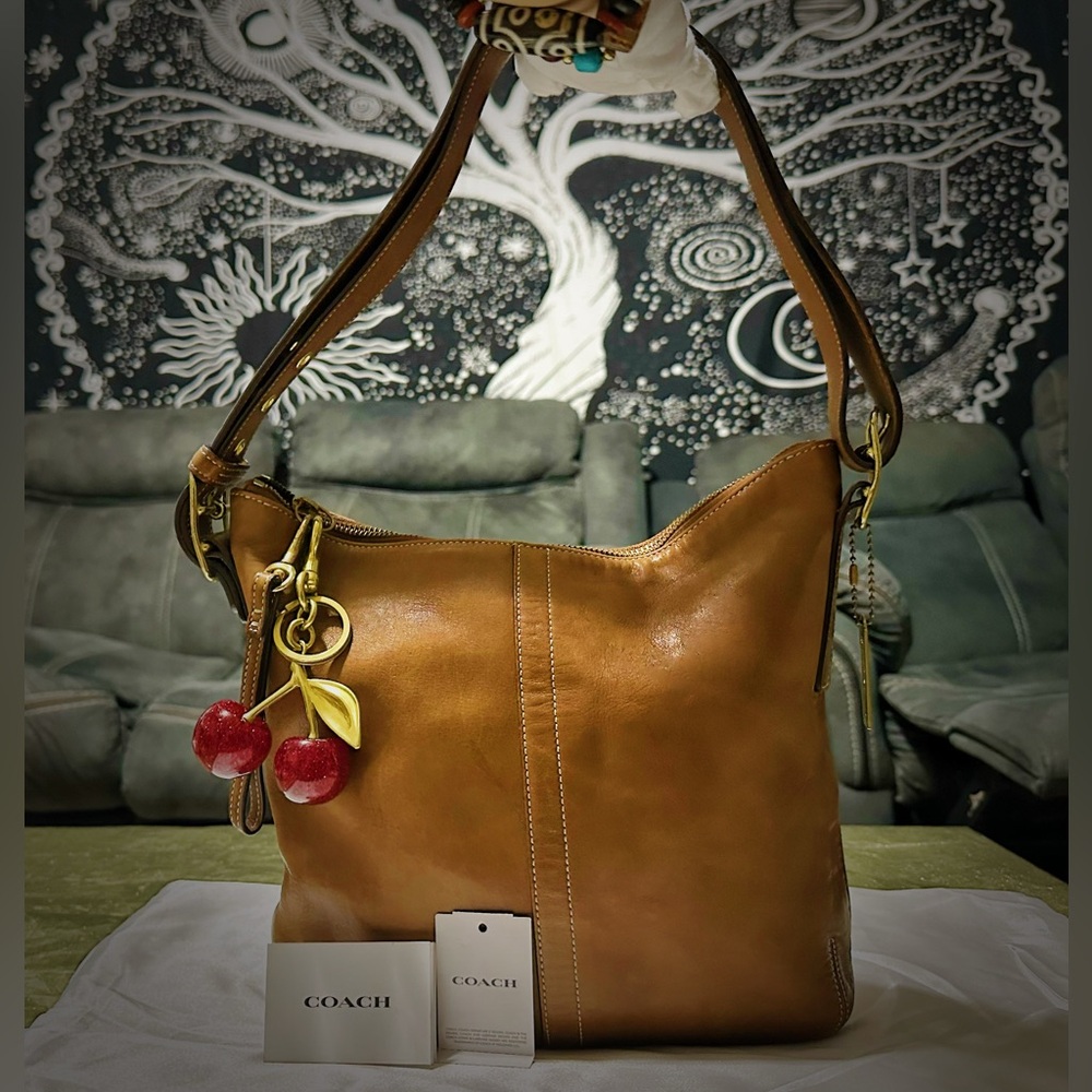 Vintage Y2K Coach Crossbody Bag  2004 year Tan soft Leather Crossbody Bag - Picture 5 of 17